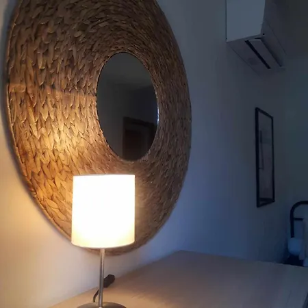 Le Square Apartment *